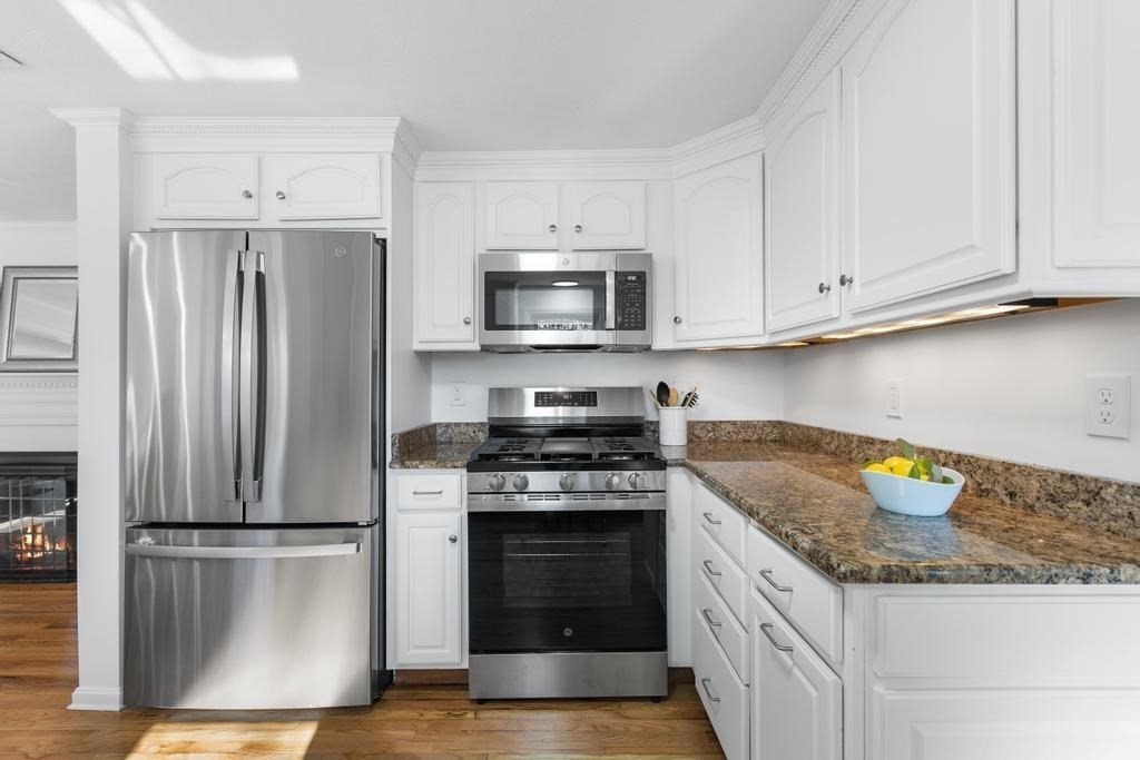 51 Himoor Cir, Randolph, MA 02368 - Image 14