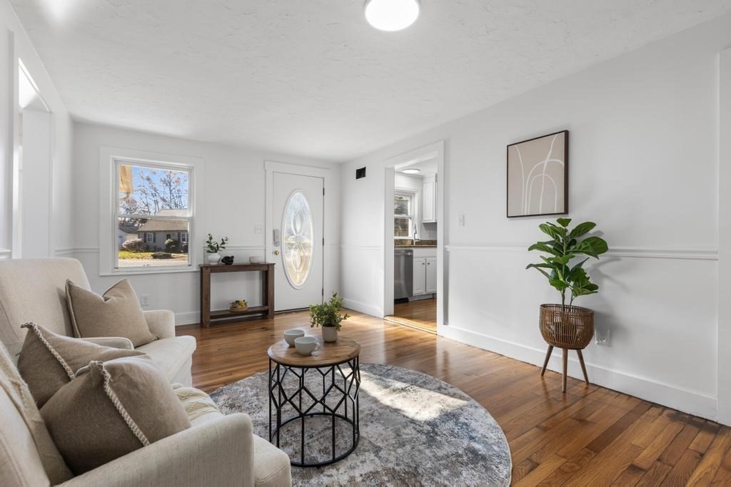 51 Himoor Cir, Randolph, MA 02368 - Image 3