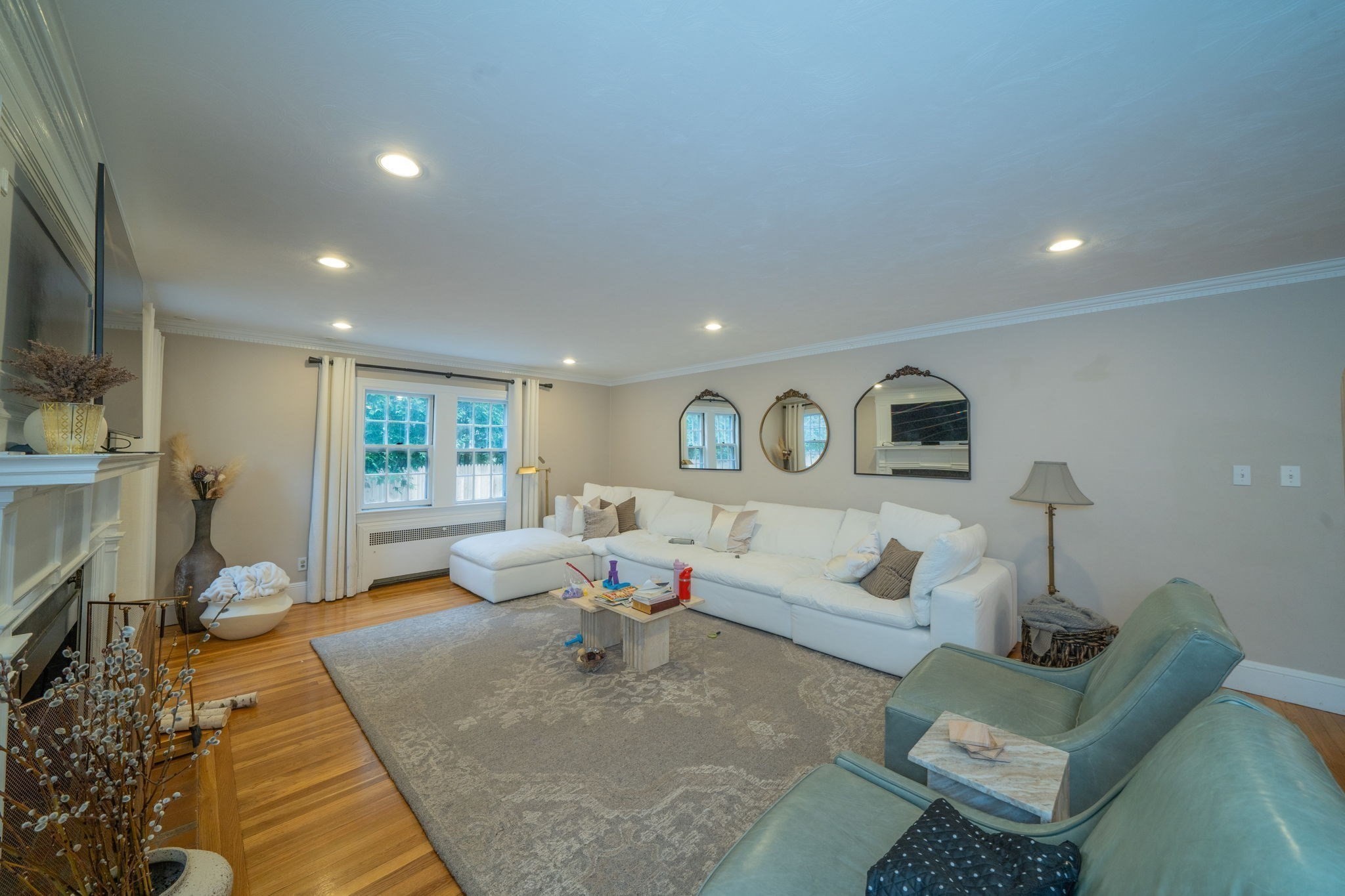 642 Centre St, Newton, MA 02458 - Image 2