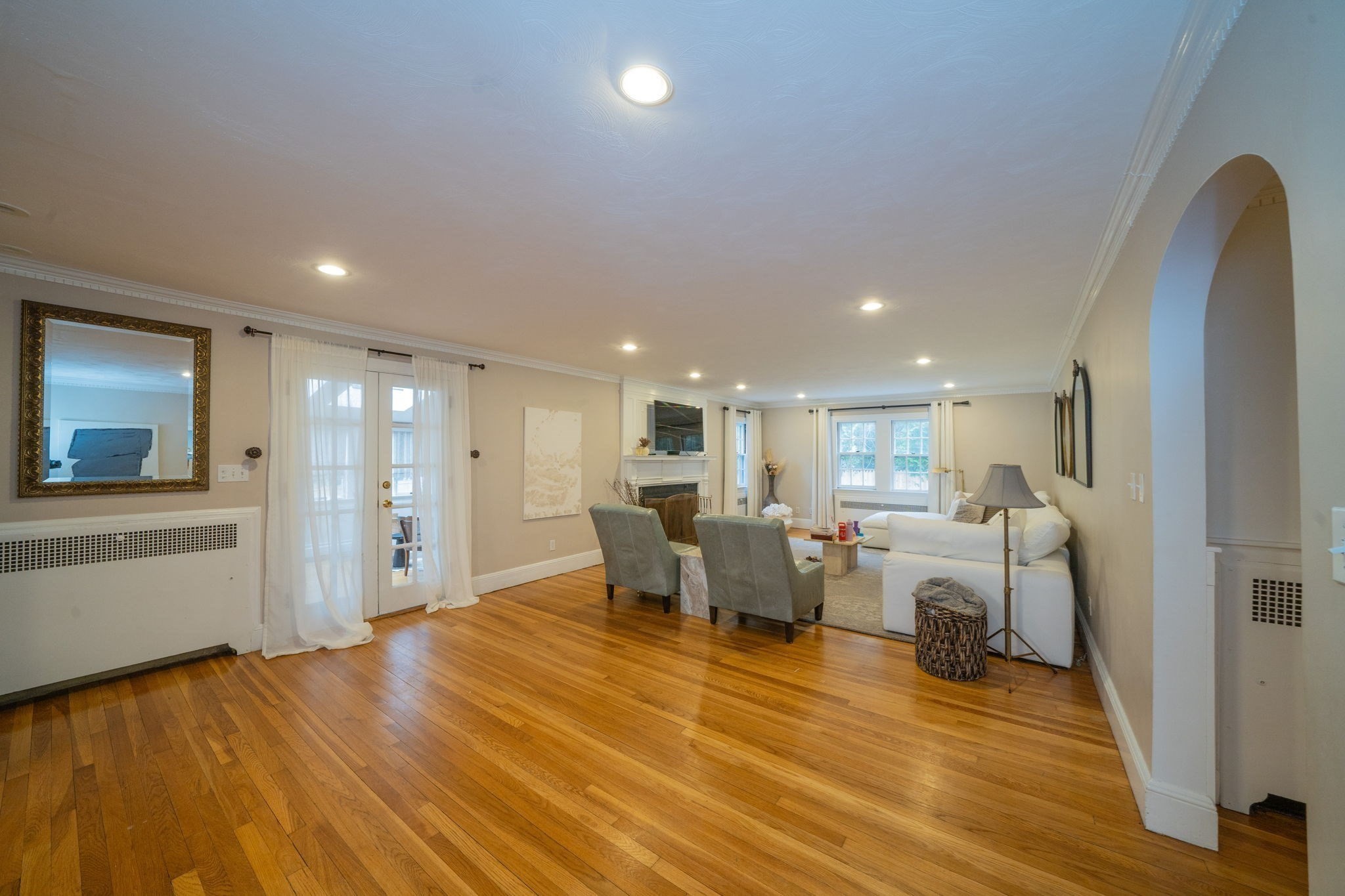 642 Centre St, Newton, MA 02458 - Image 18
