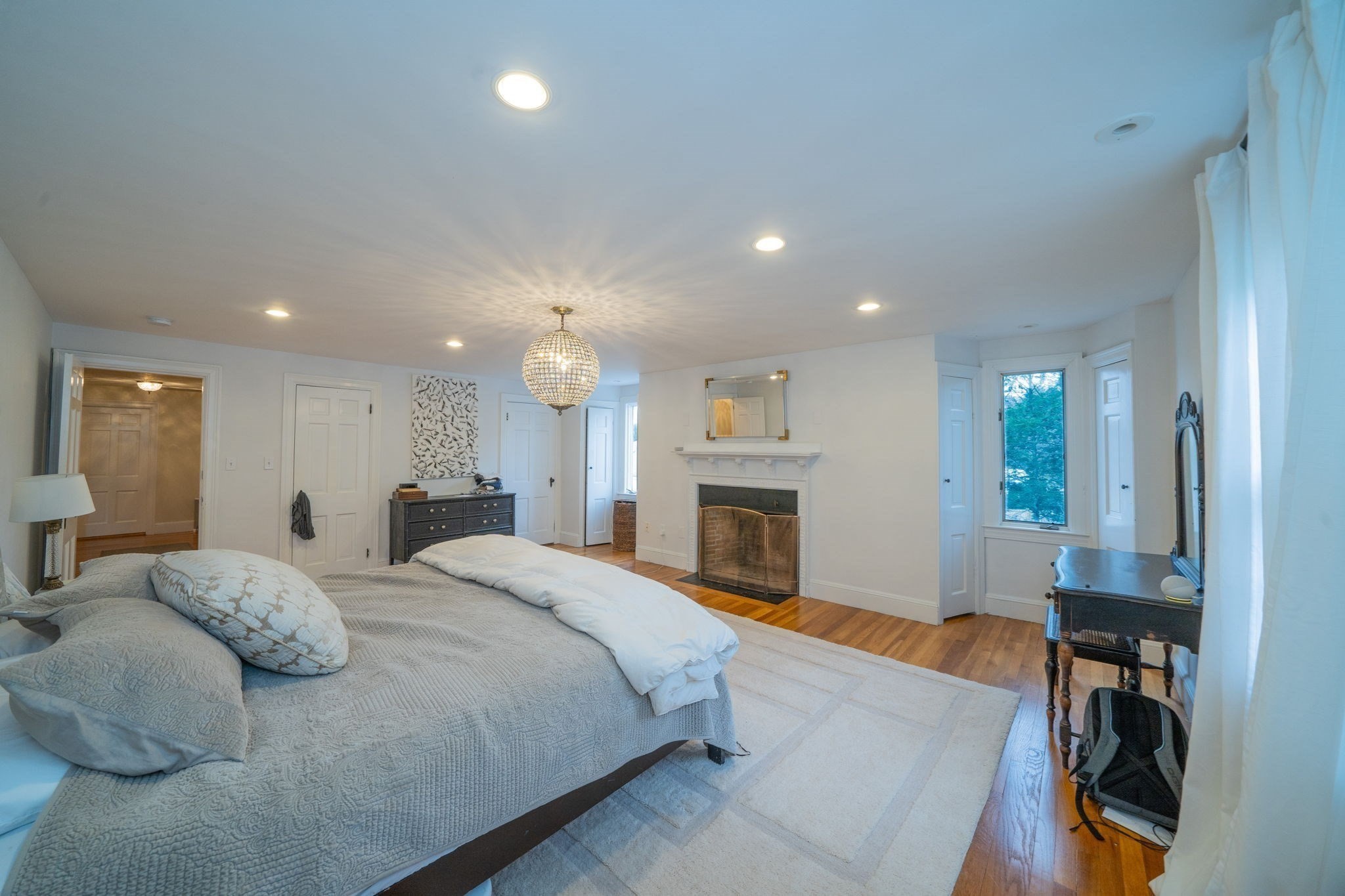 642 Centre St, Newton, MA 02458 - Image 28