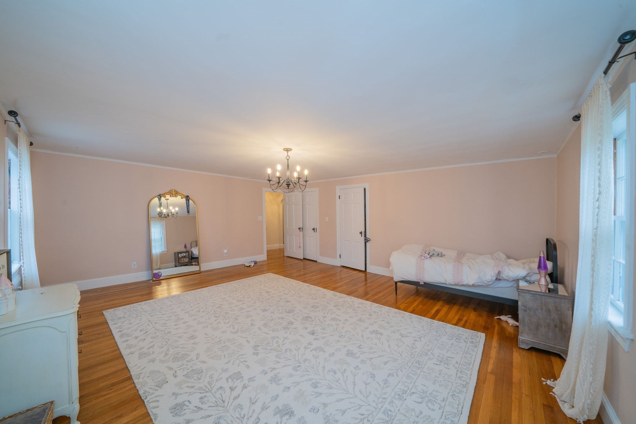 642 Centre St, Newton, MA 02458 - Image 31