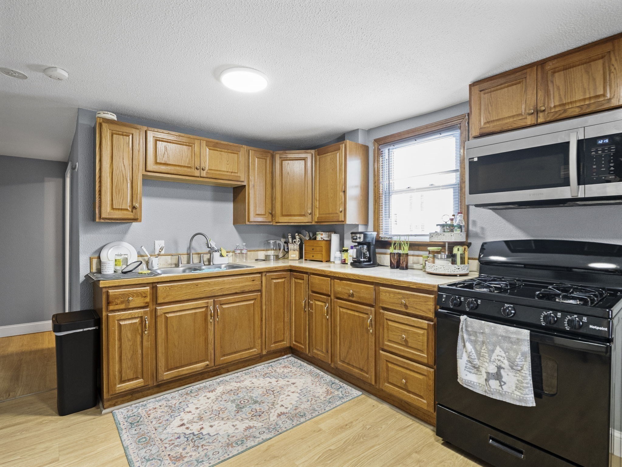 8 Clarks Ct, Lowell, MA 01852 - Image 13