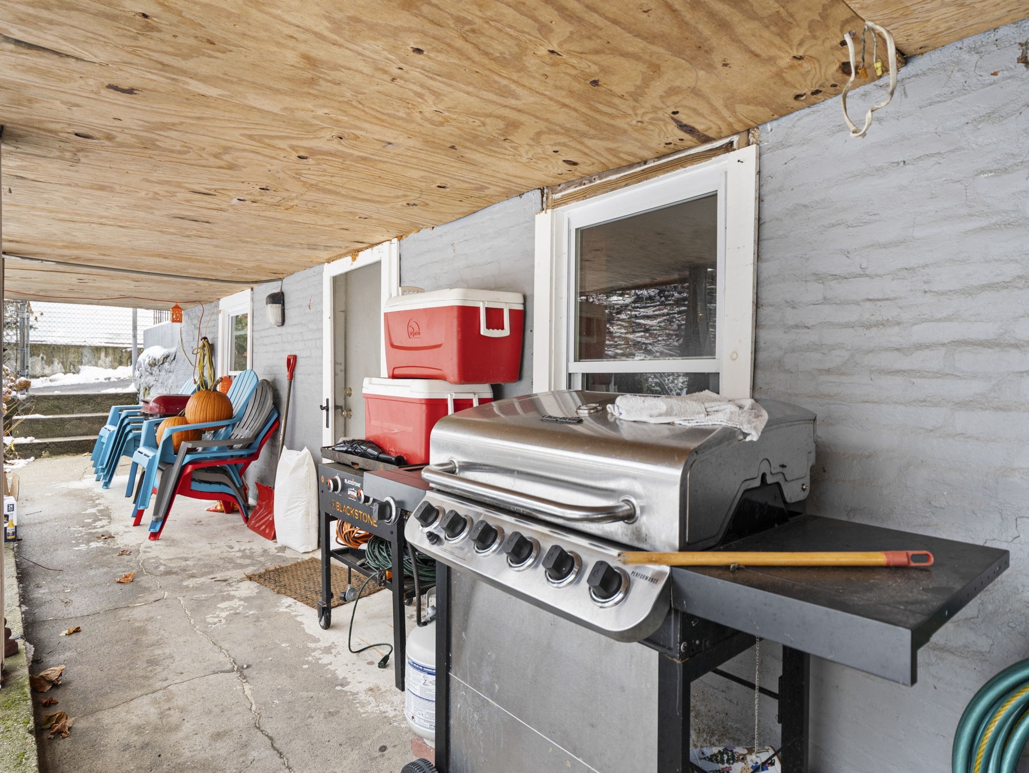 8 Clarks Ct, Lowell, MA 01852 - Image 27