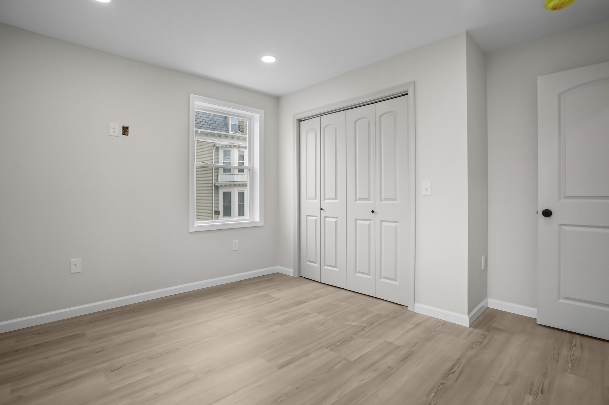 53 Comstock Av, Providence, RI 02907 - Image 15