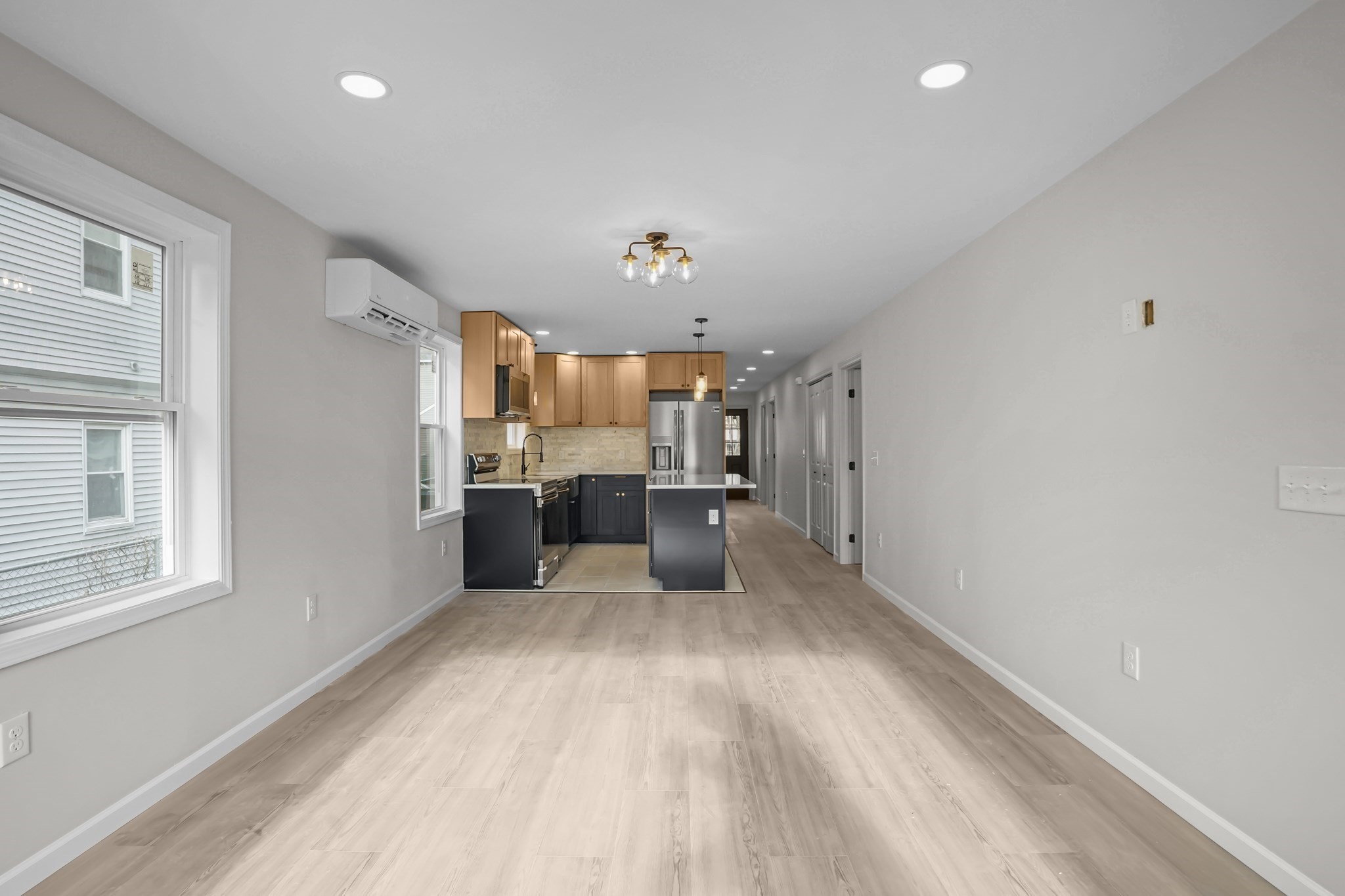 53 Comstock Av, Providence, RI 02907 - Image 4