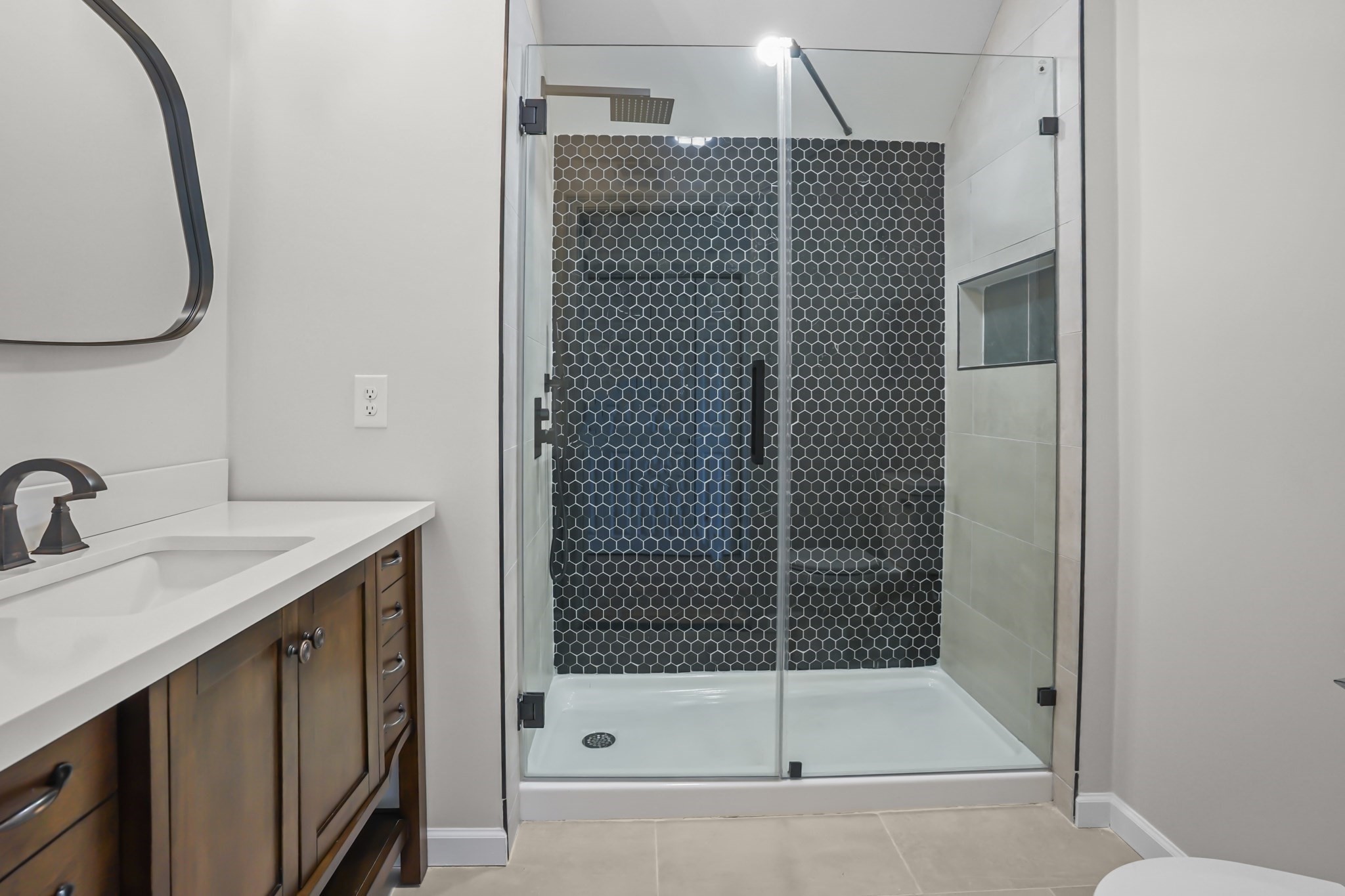 53 Comstock Av, Providence, RI 02907 - Image 39