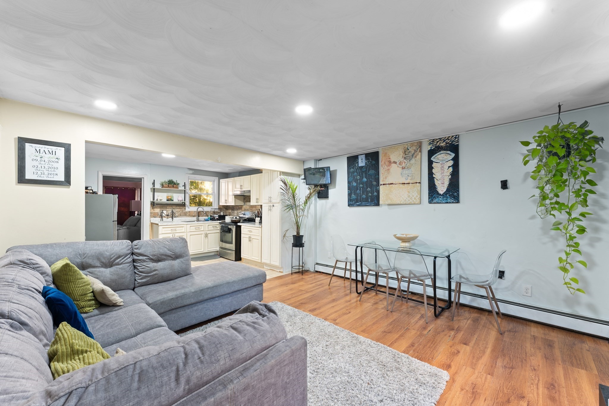 588 Manton, Providence, RI 02909 - Image 4