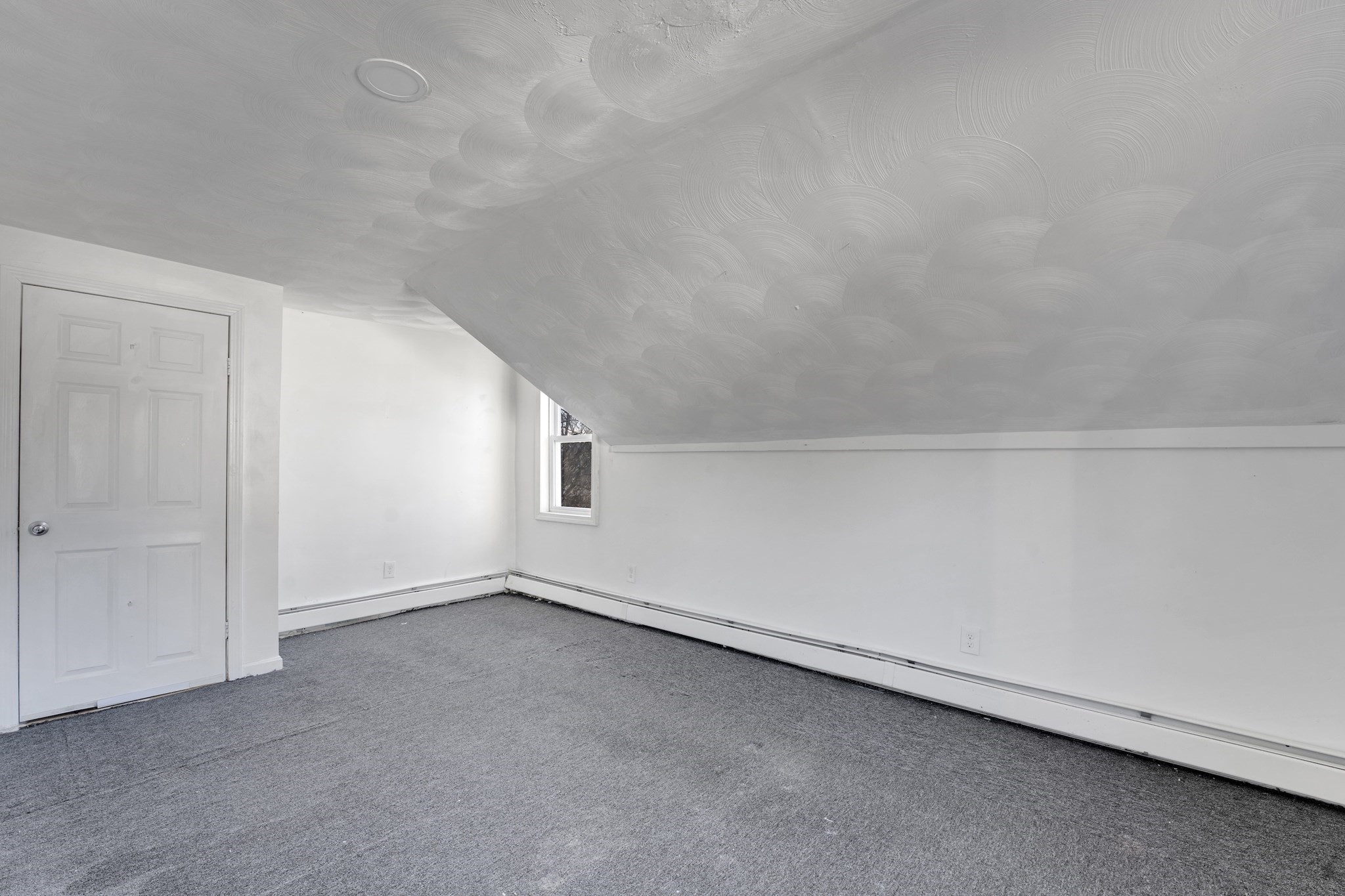 588 Manton, Providence, RI 02909 - Image 35