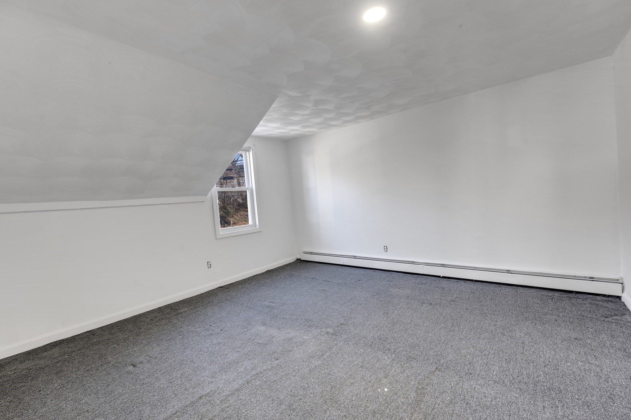 588 Manton, Providence, RI 02909 - Image 38