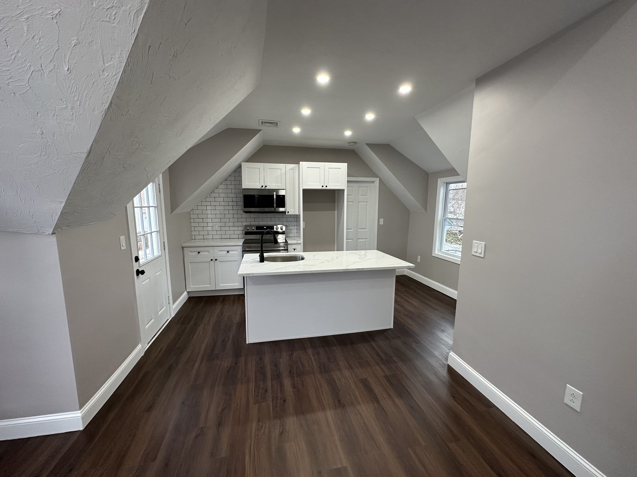 278 Cohannet St, Taunton, MA 02780 - Image 10