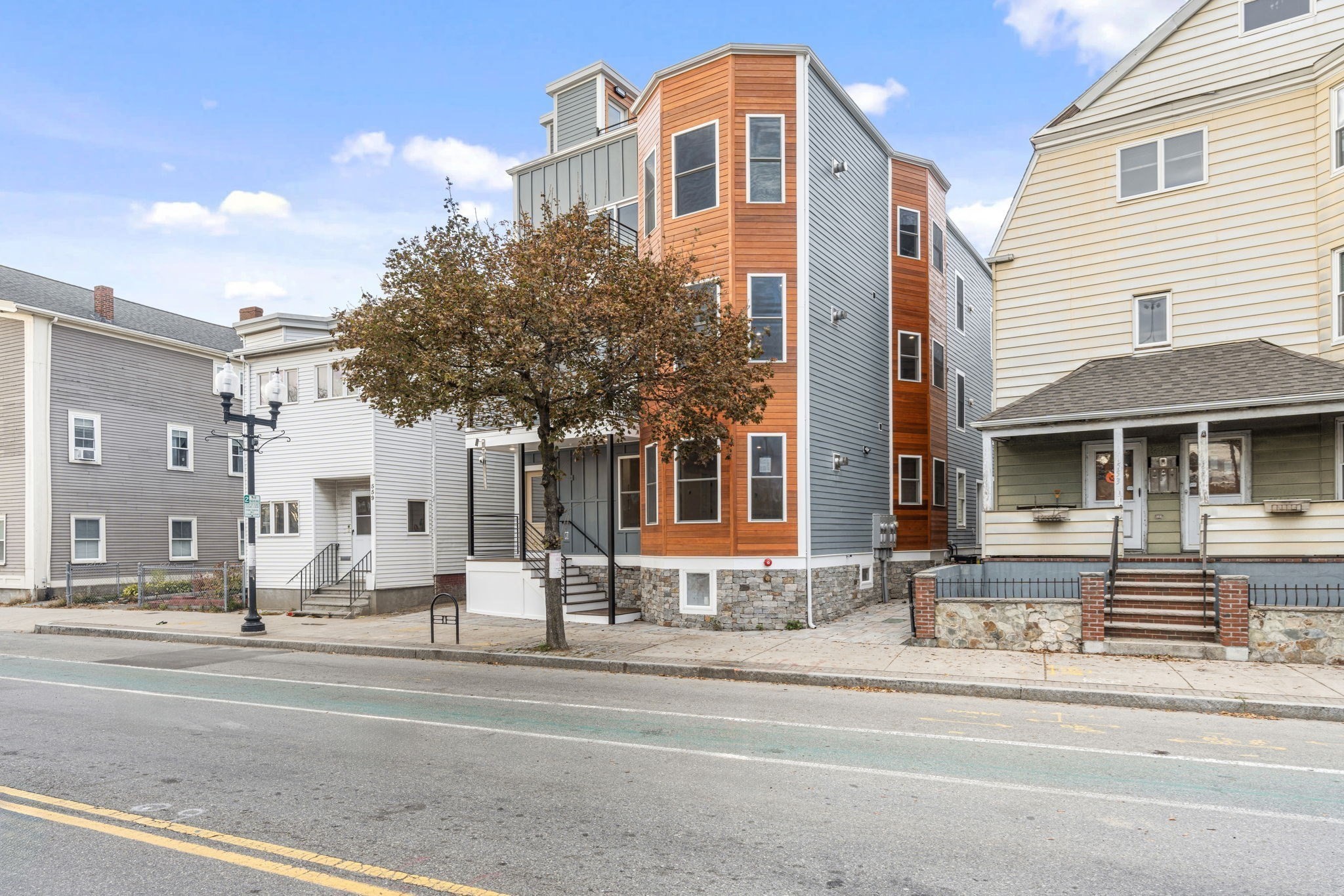 555 Somerville Ave Unit 2, Somerville, MA 02143