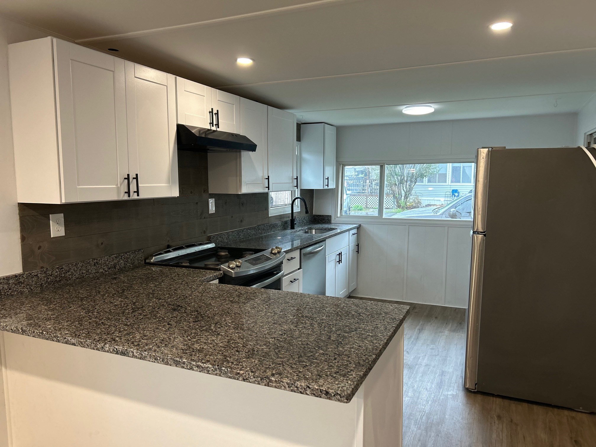 50 Mustang Ave, Marlborough, MA 01752