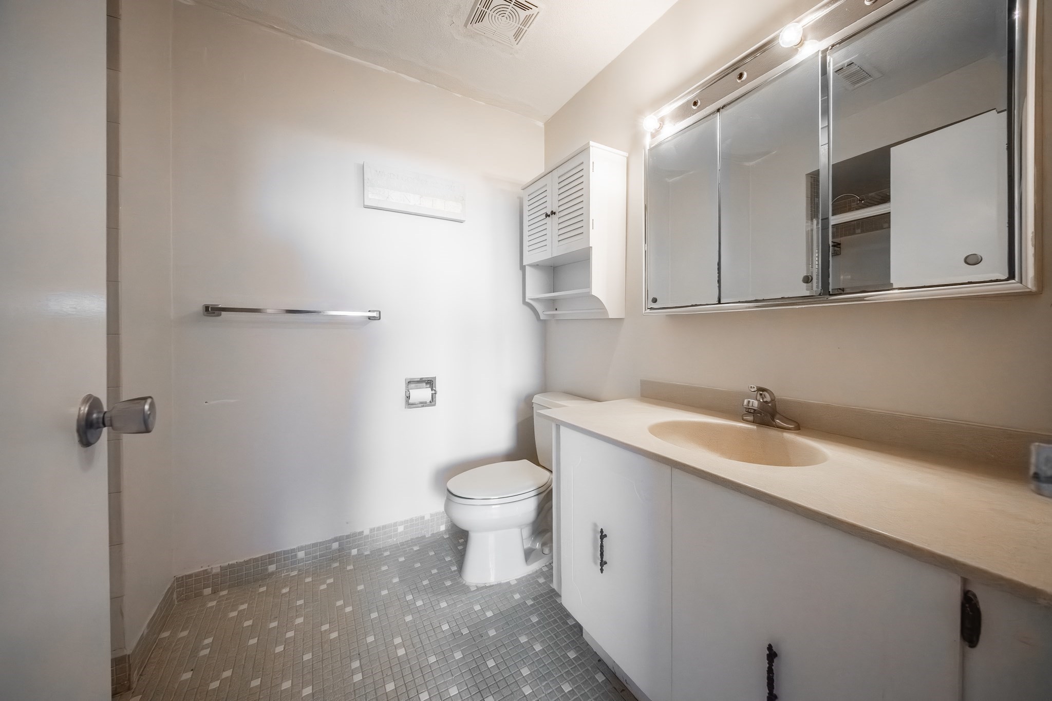 1002 Paradise Rd Unit PHE, Swampscott, MA 01907 - Image 13