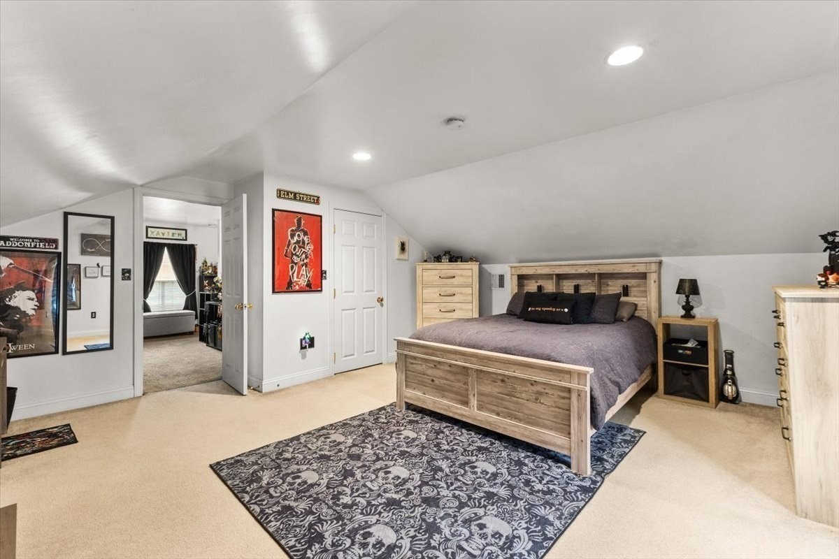 383 Tremont, Taunton, MA 02780 - Image 13