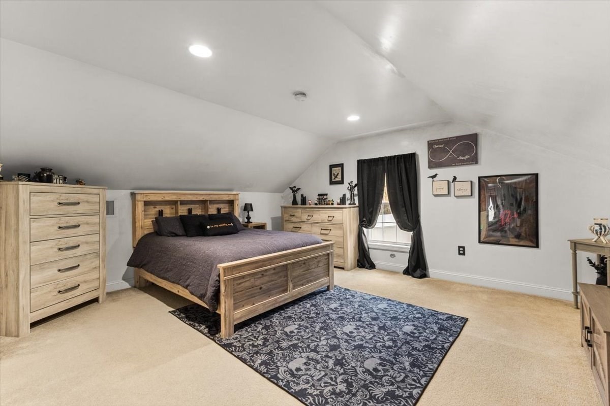 383 Tremont, Taunton, MA 02780 - Image 15