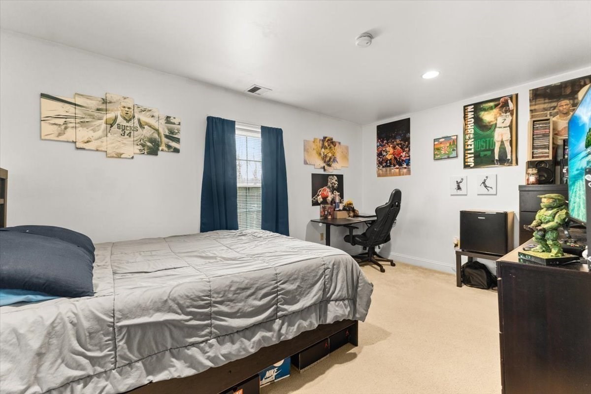 383 Tremont, Taunton, MA 02780 - Image 17