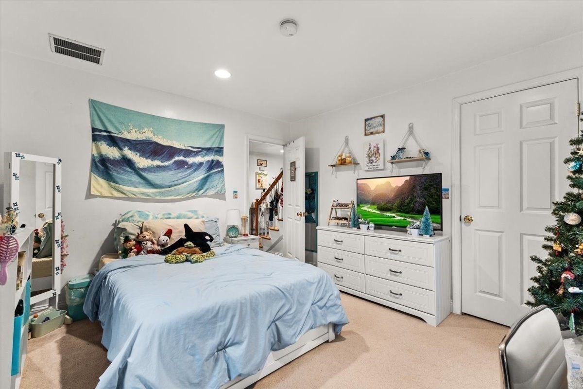 383 Tremont, Taunton, MA 02780 - Image 31