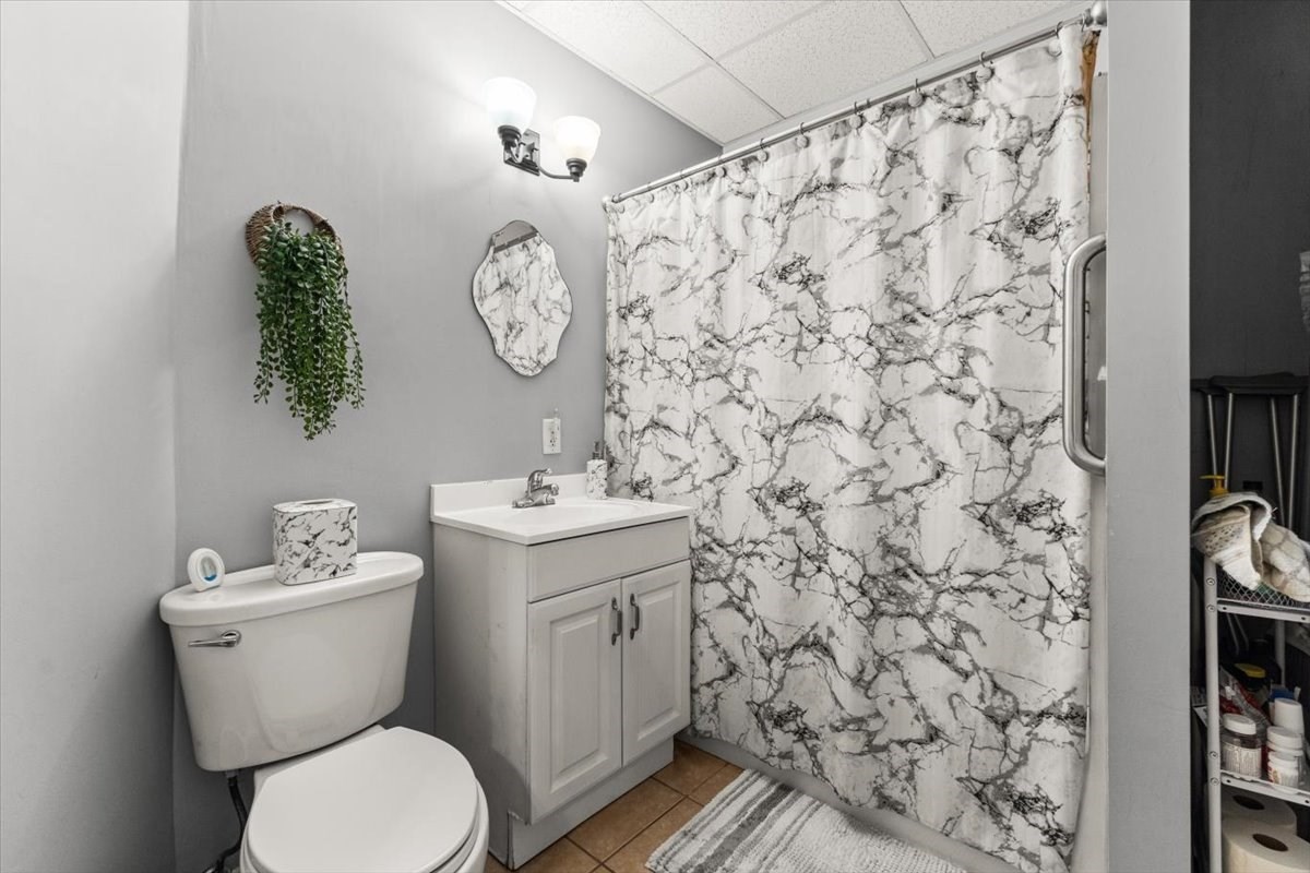 383 Tremont, Taunton, MA 02780 - Image 37