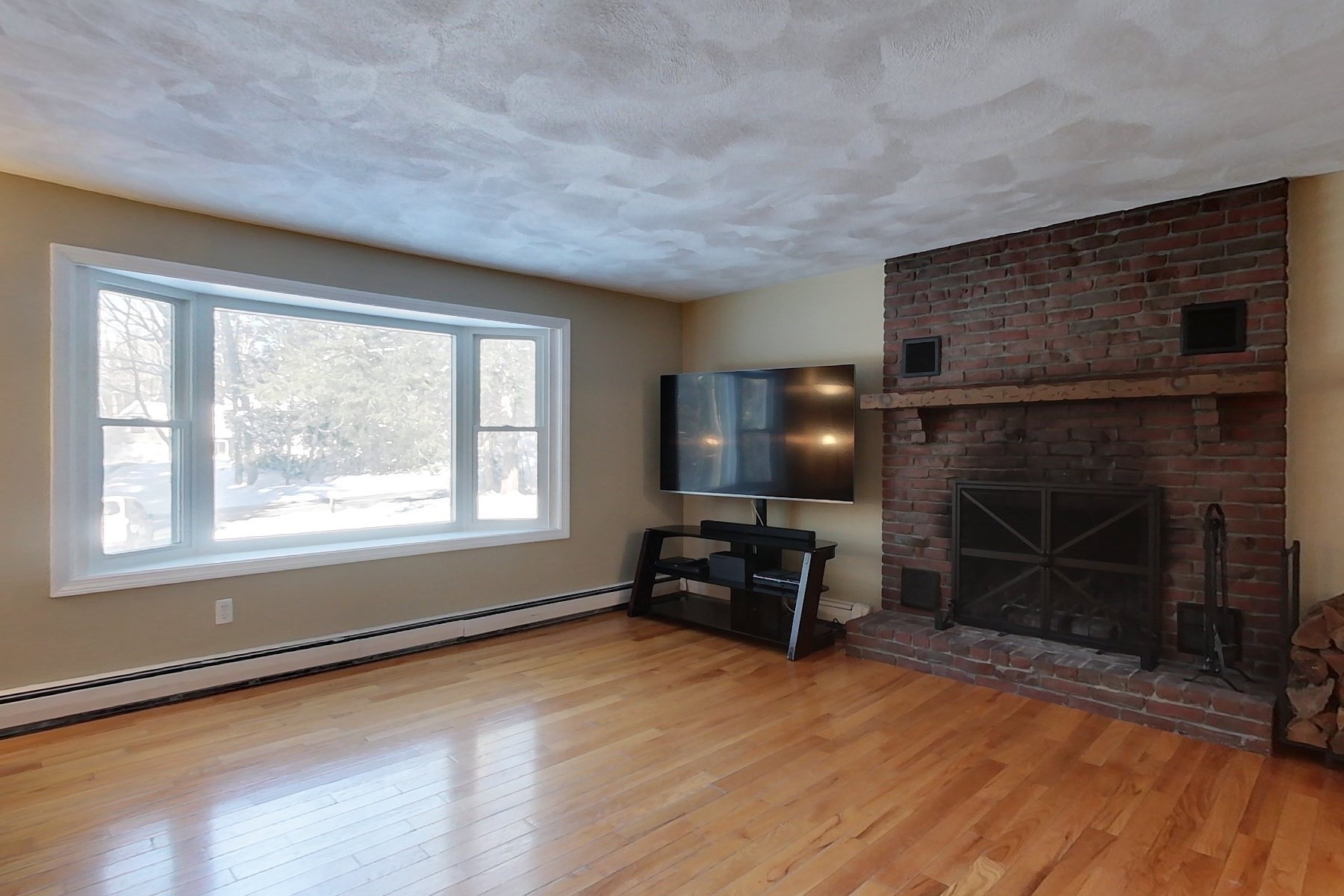 154 Townsend St, Pepperell, MA 01463 - Image 9