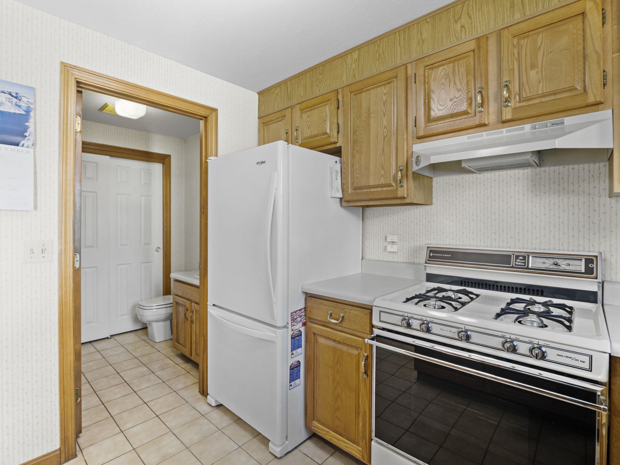 27 Boylston Ln Unit 27, Lowell, MA 01852 - Image 17
