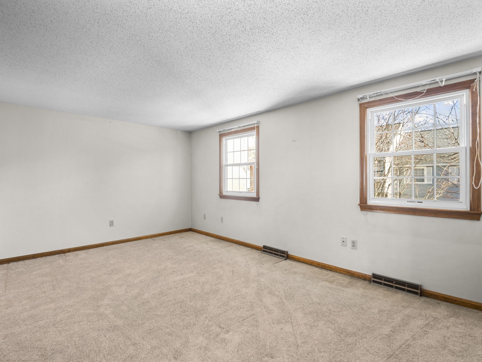 27 Boylston Ln Unit 27, Lowell, MA 01852 - Image 30