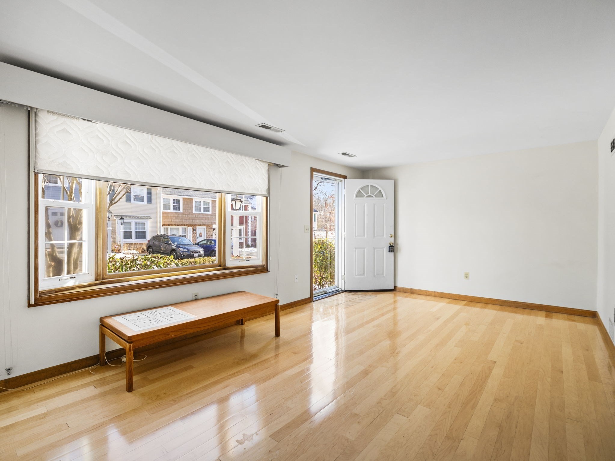 27 Boylston Ln Unit 27, Lowell, MA 01852 - Image 7