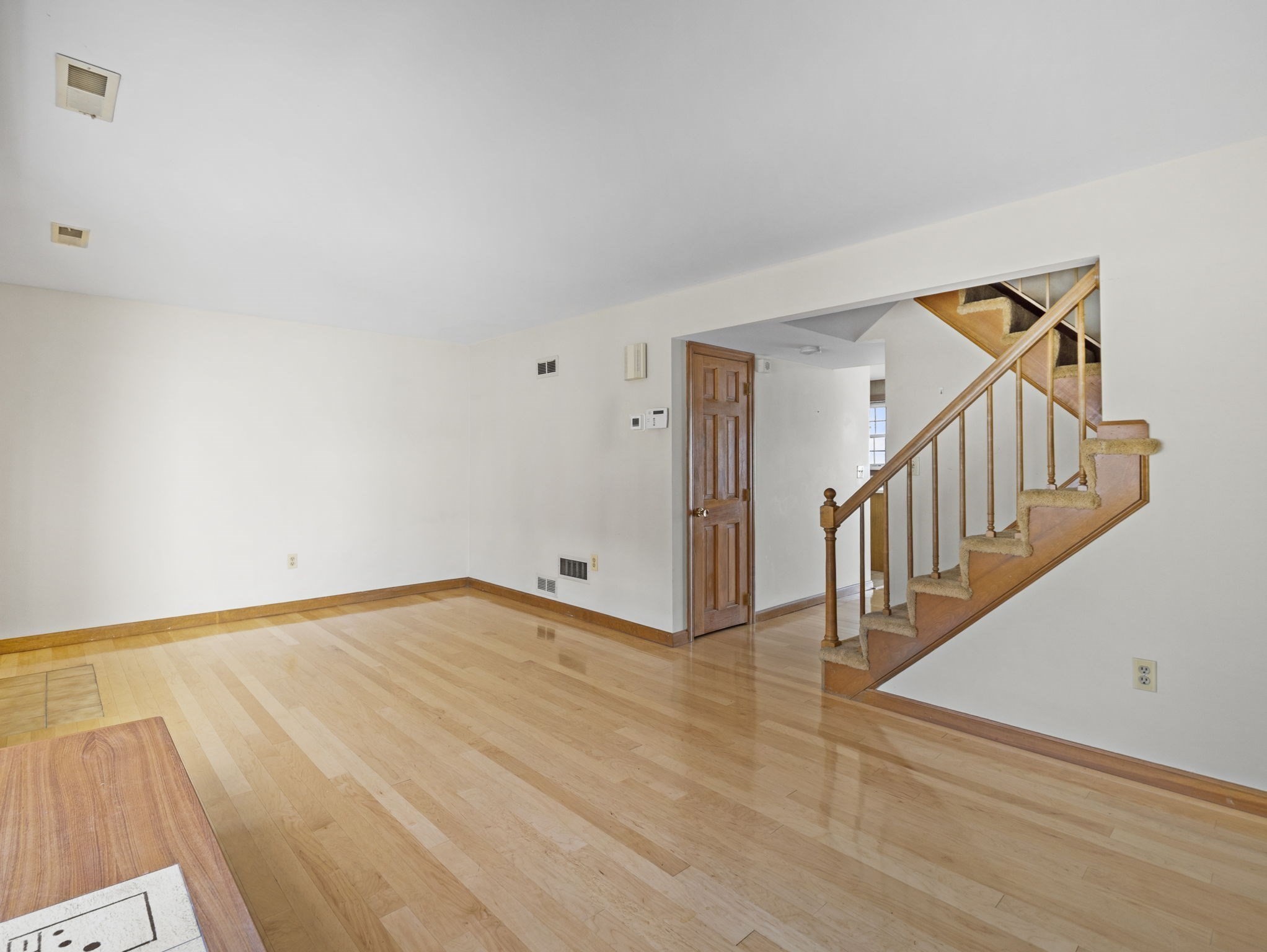 27 Boylston Ln Unit 27, Lowell, MA 01852 - Image 9