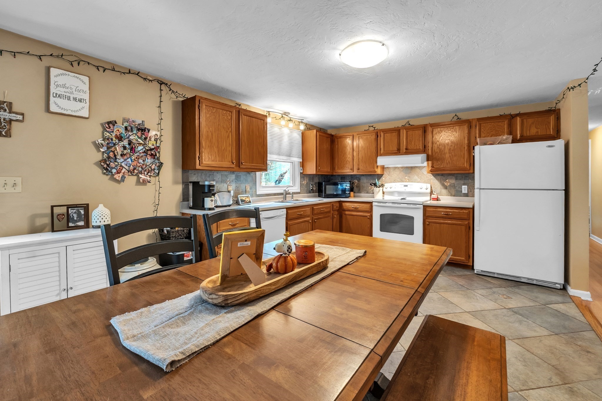 50 Old Spencer Rd, Charlton, MA 01507 - Image 10