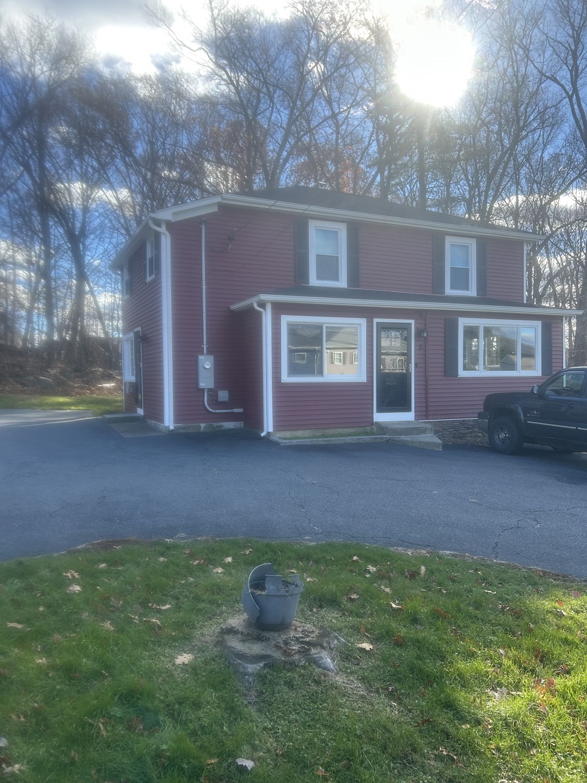 3 Julien Ave, Worcester, MA 01604