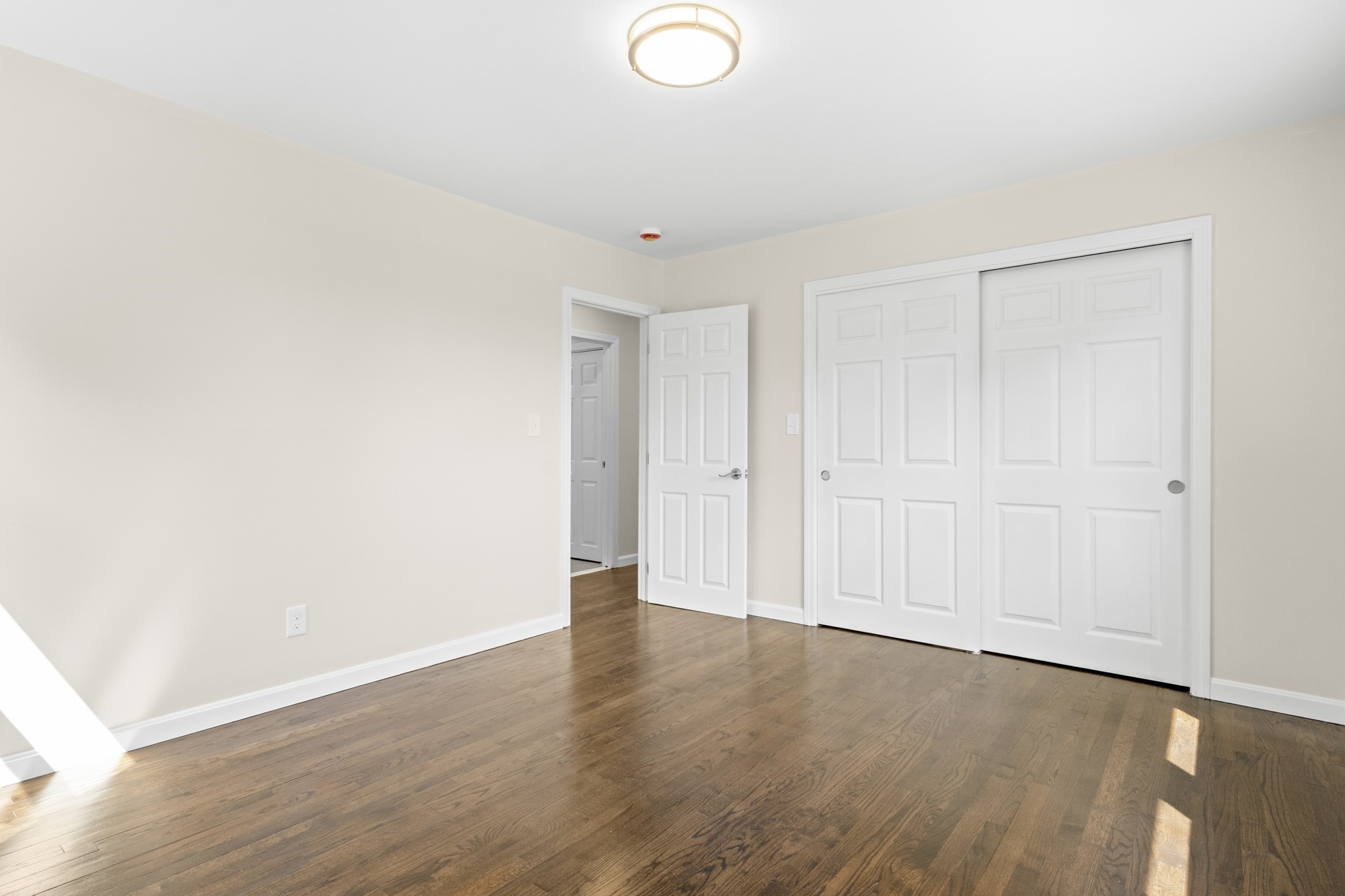 105 Birchwood Dr, Swansea, MA 02777 - Image 13
