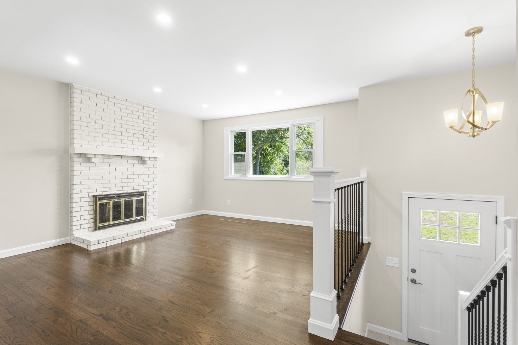 105 Birchwood Dr, Swansea, MA 02777 - Image 6