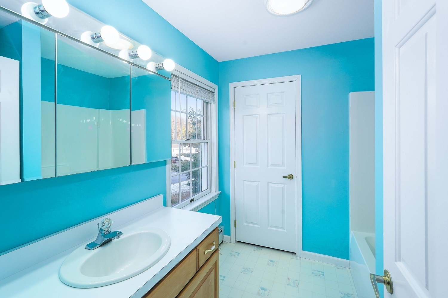 306 Rumonoski Dr, Northbridge, MA 01534 - Image 24