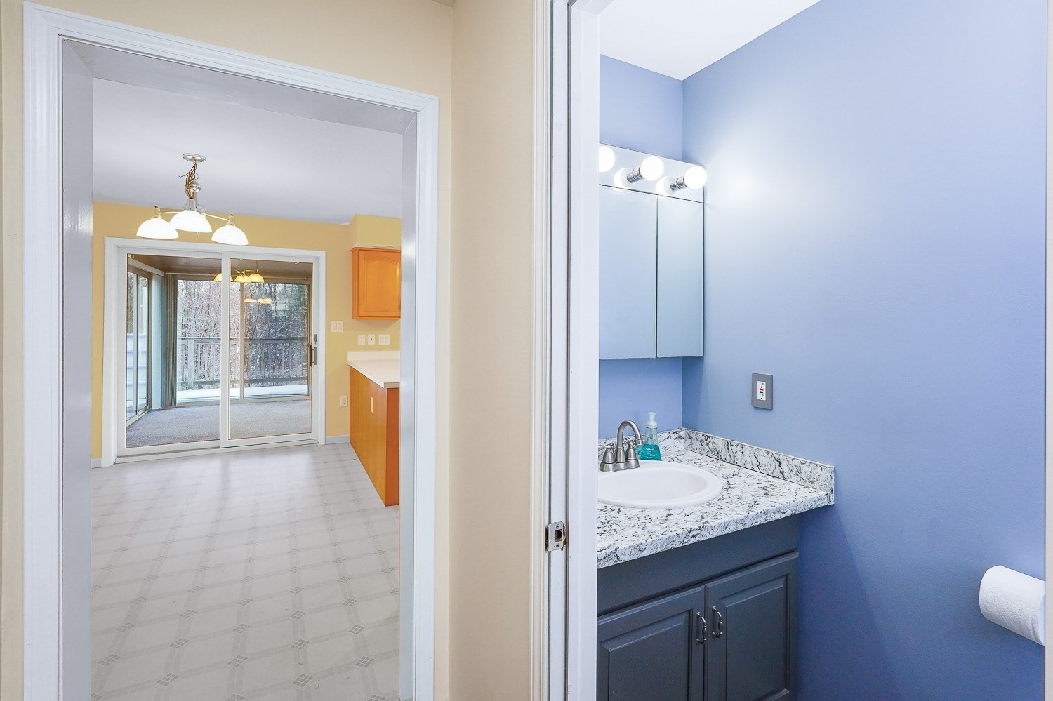 306 Rumonoski Dr, Northbridge, MA 01534 - Image 5