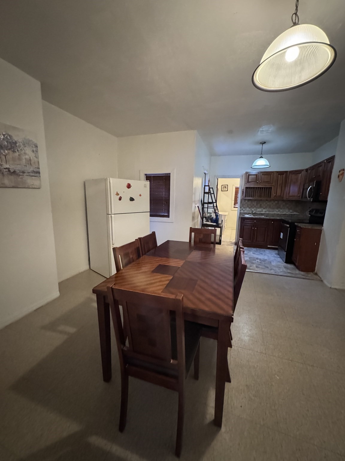 77 Newton St, Holyoke, MA 01040 - Image 3