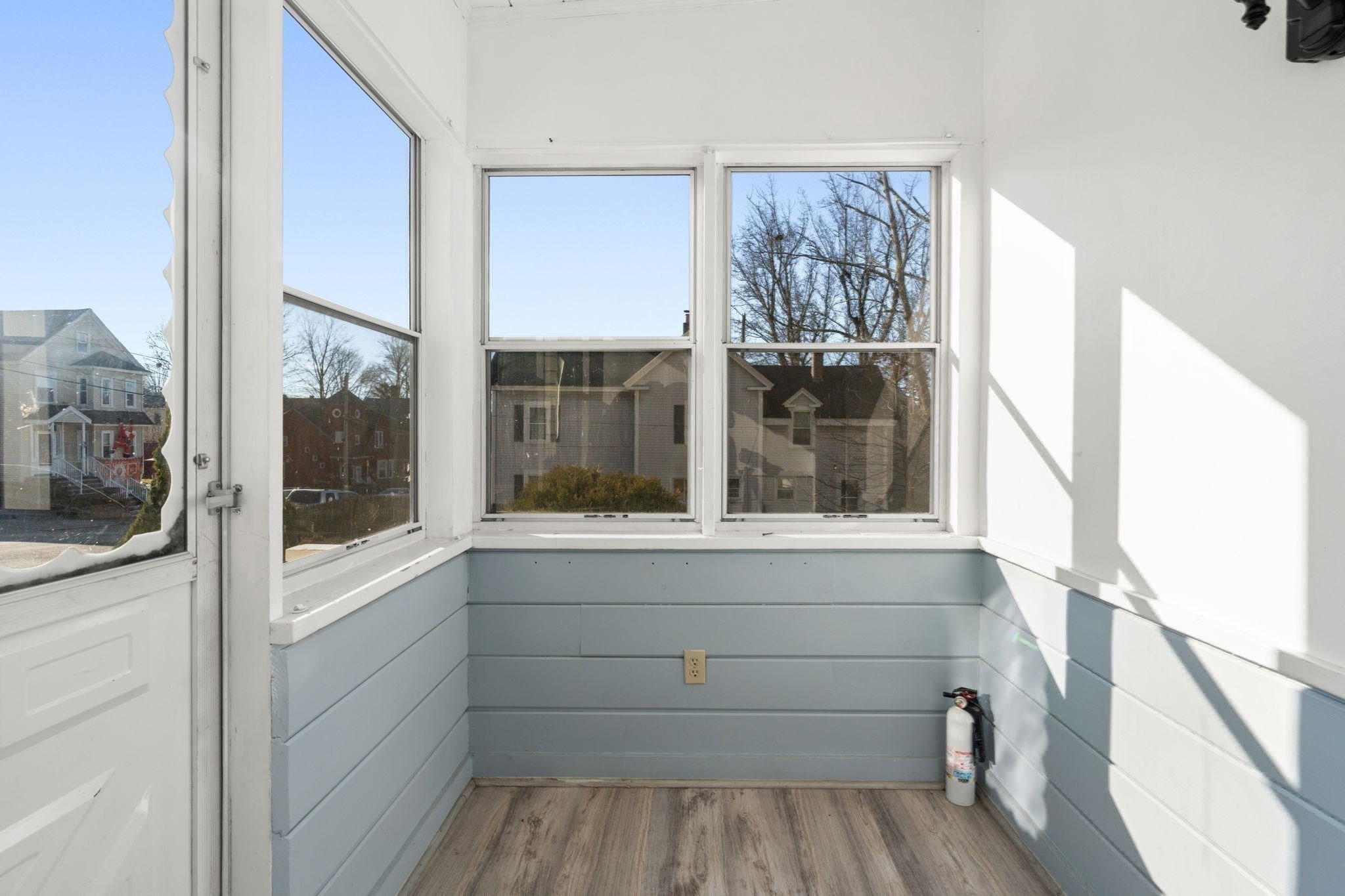 44 Nineteenth St, Lowell, MA 01850 - Image 11