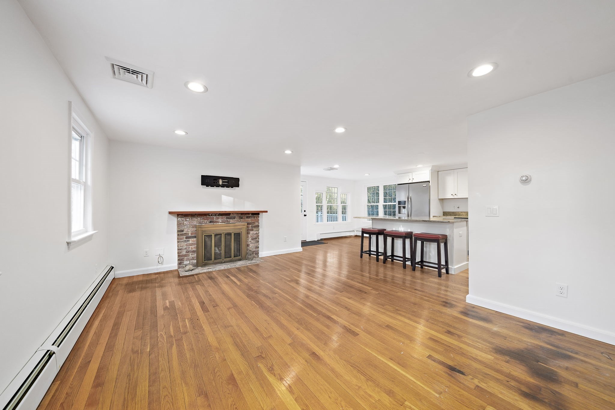 85 Grove St, Hanover, MA 02339 - Image 11