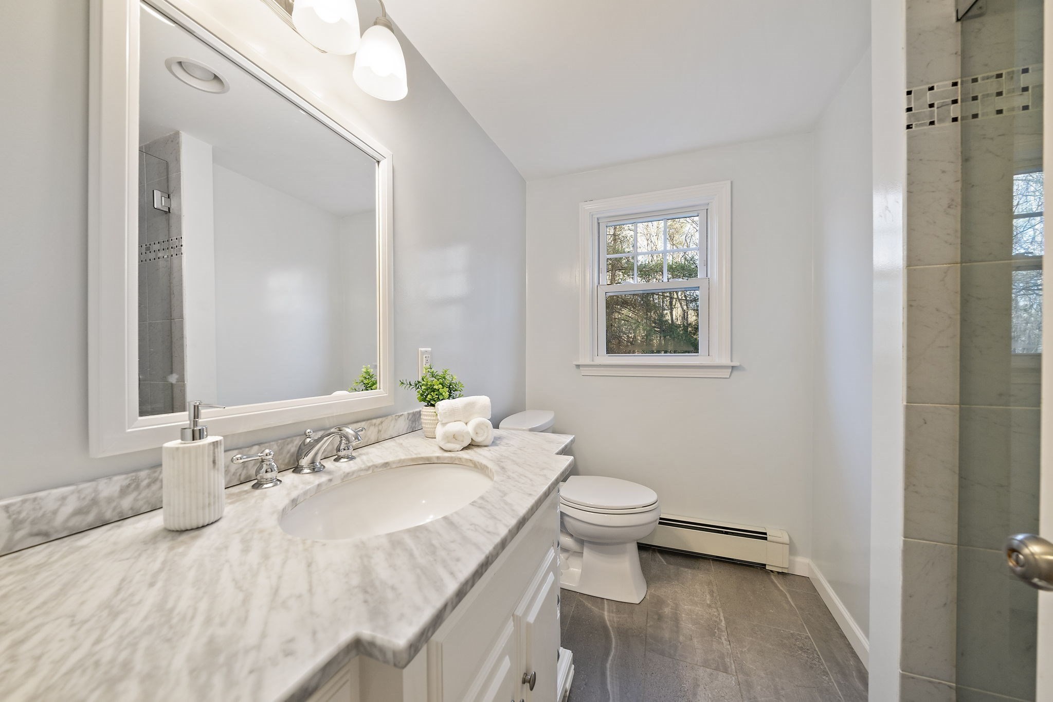 85 Grove St, Hanover, MA 02339 - Image 16