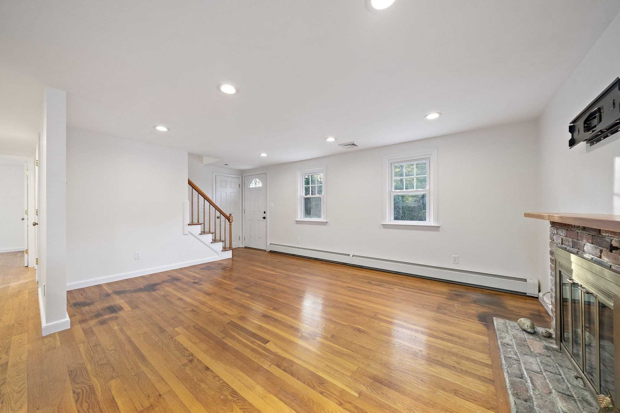 85 Grove St, Hanover, MA 02339 - Image 18