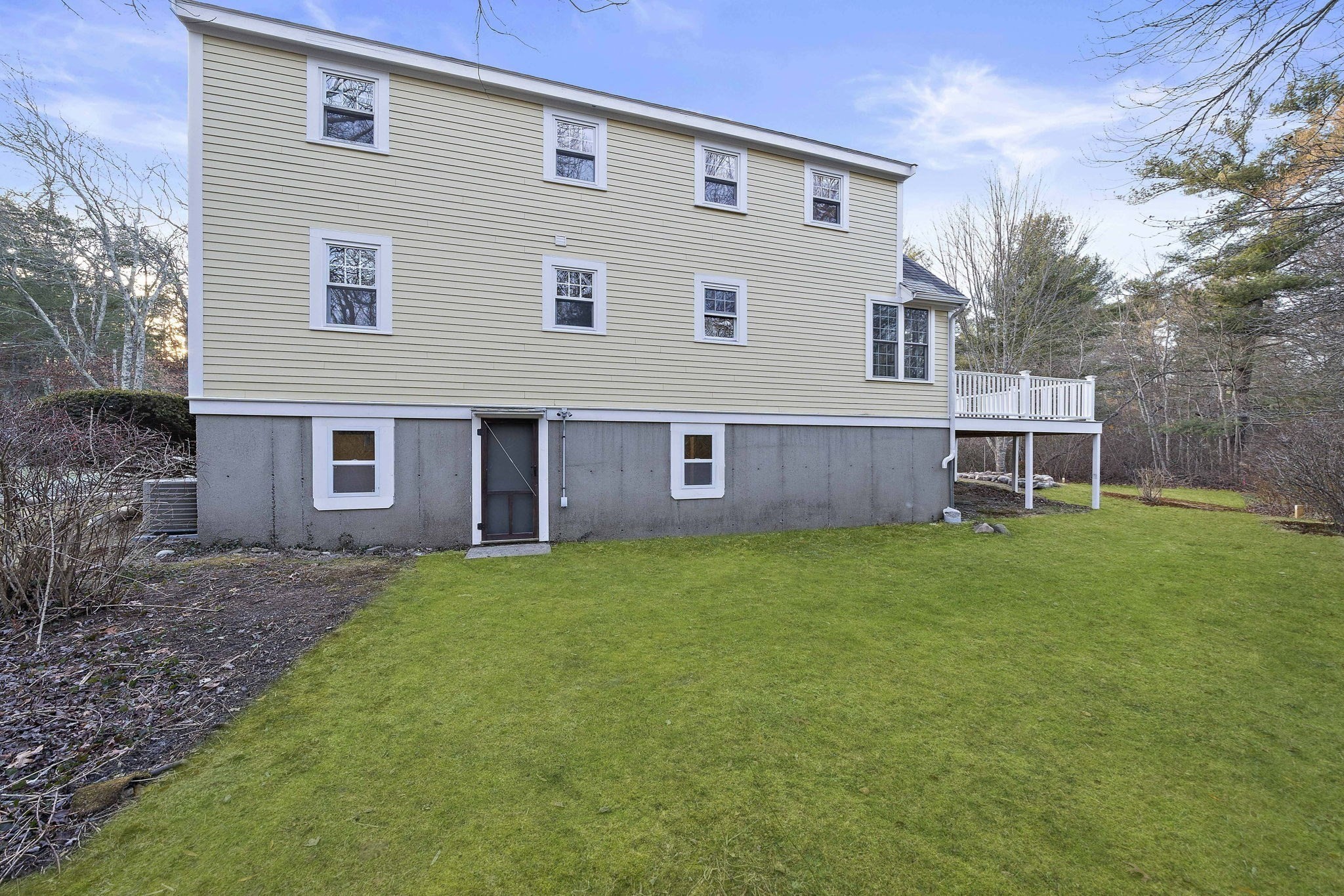 85 Grove St, Hanover, MA 02339 - Image 3