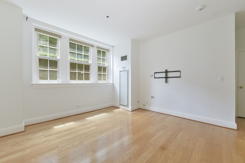 534 Beacon Street Unit 103, Fenway, Boston, MA 02215 - Image 8