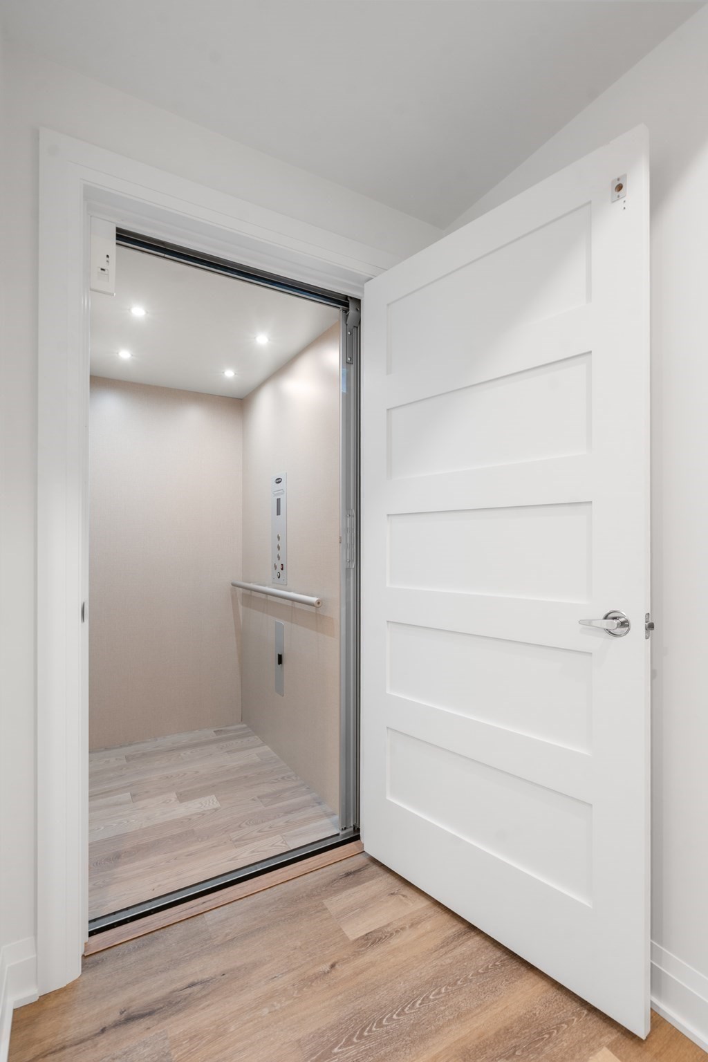 956 Walnut St Unit 5, Newton, MA 02461 - Image 5