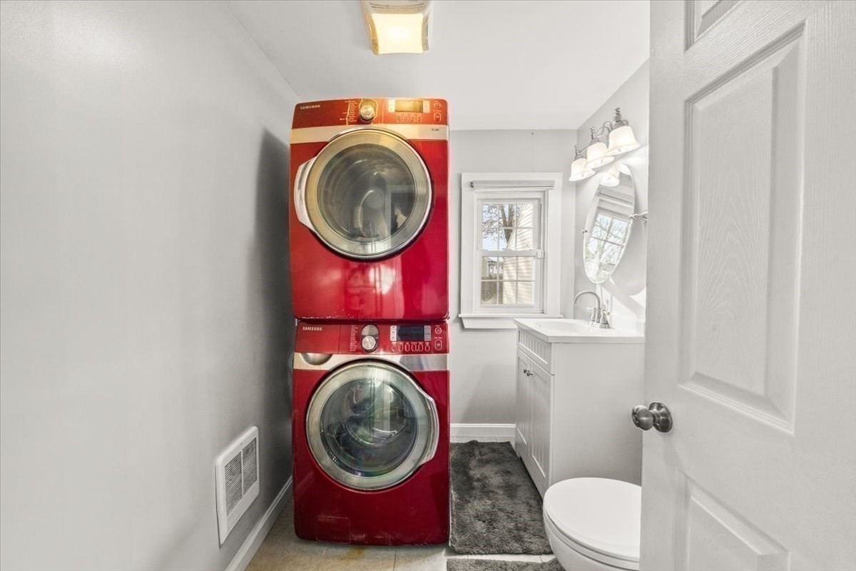 31 Magnolia Ave, Brockton, MA 02301 - Image 7