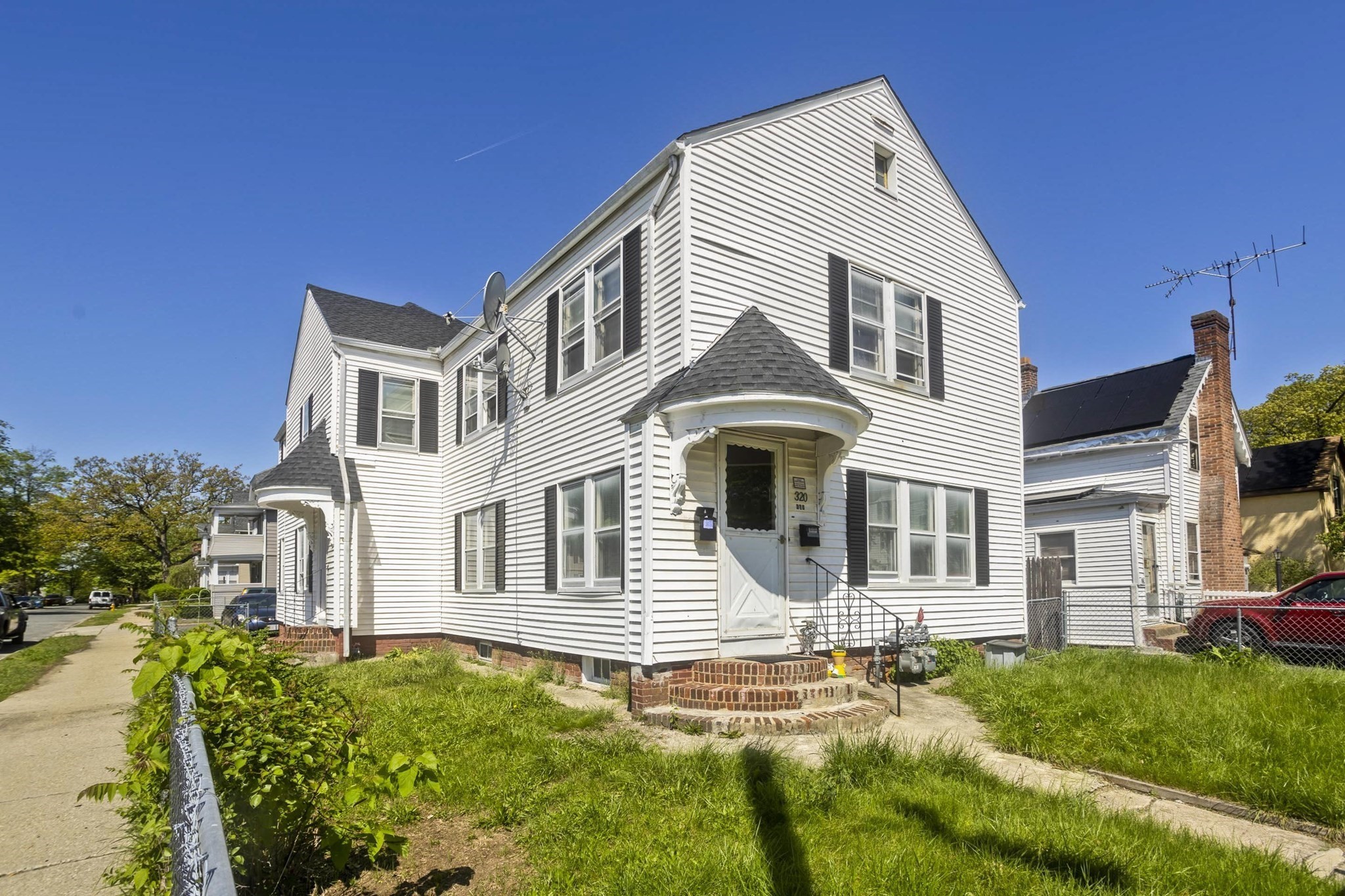 320 Oakland St, Springfield, MA 01108 - Image 1
