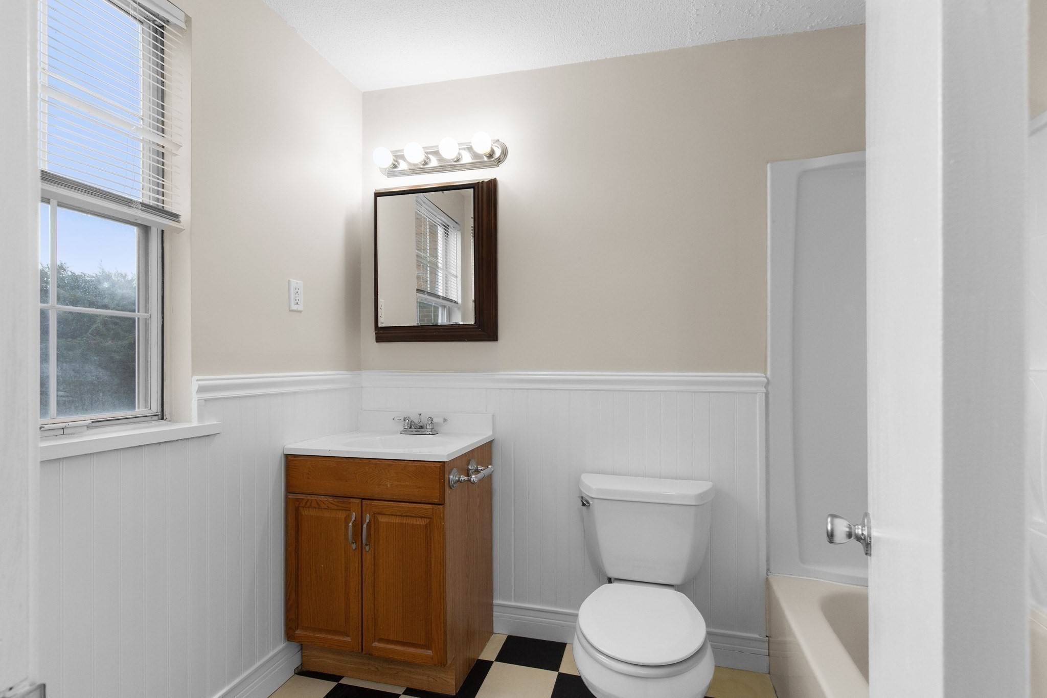 180 Main St Unit D80, Bridgewater, MA 02324 - Image 12