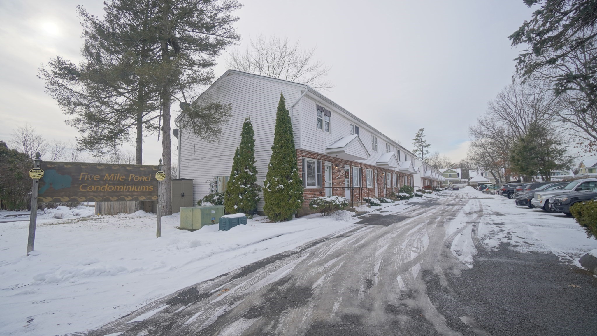 120 Lamplighter Ln Unit C, Springfield, MA 01119 - Image 1