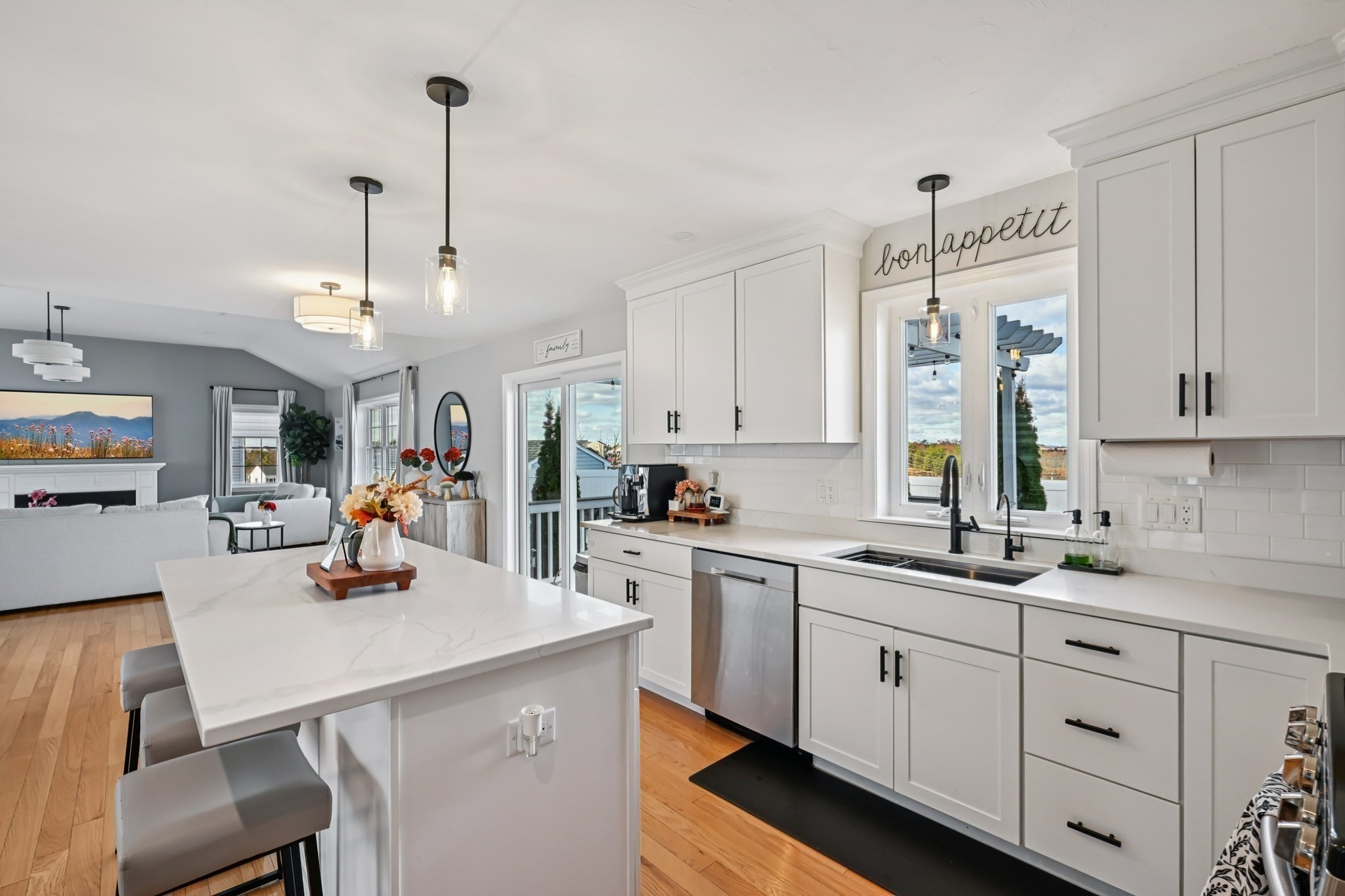 43 Gedney Dr, Peabody, MA 01960 - Image 11