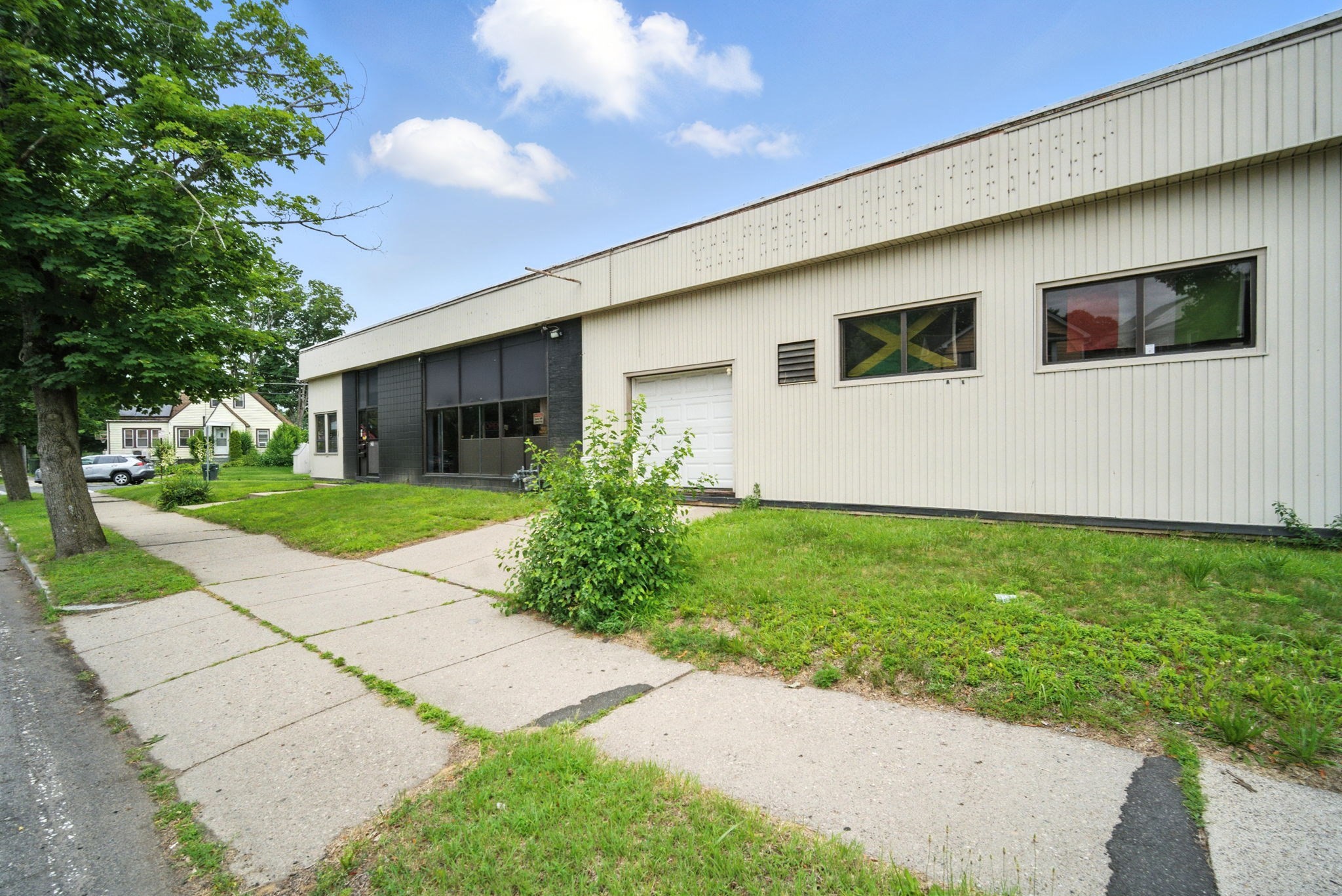 218 Saint James Blvd, Springfield, MA 01104 - Image 4