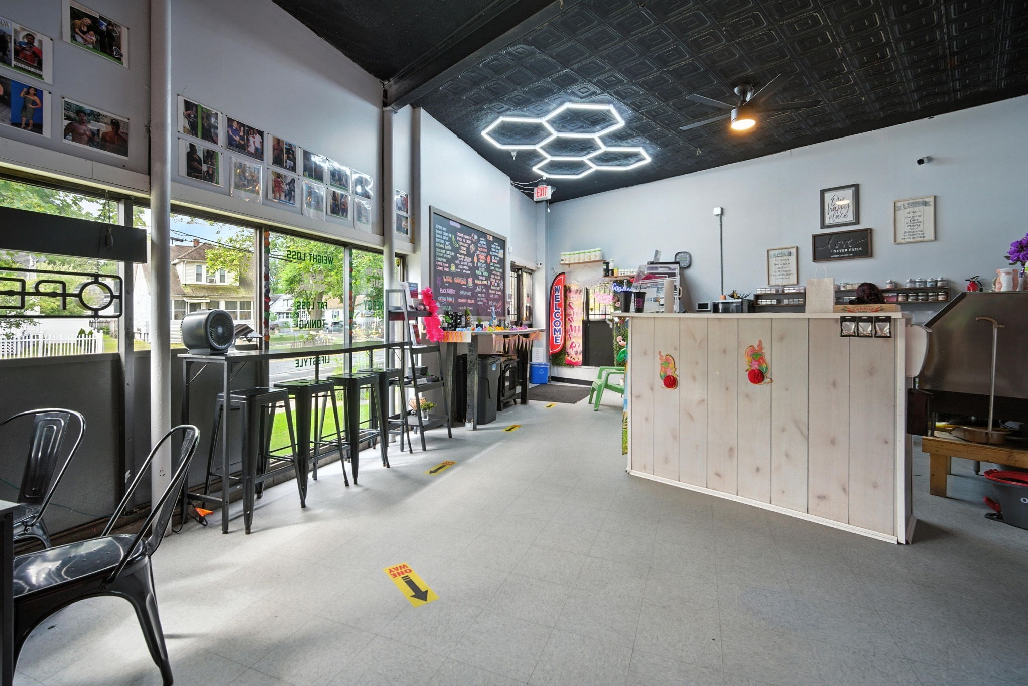 218 Saint James Blvd, Springfield, MA 01104 - Image 6