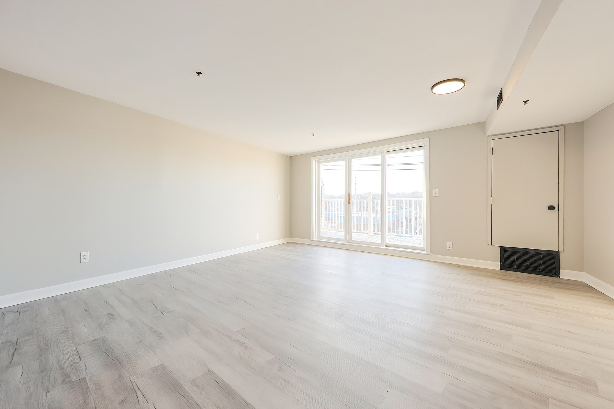 348 Rantoul Street Unit 202, Beverly, MA 01915 - Image 24